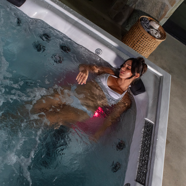 Best Hot Tub Features - Infrared Therapy and Nano Technology
