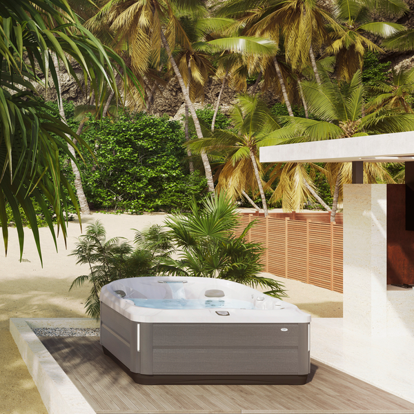 What is a good size hot tub?